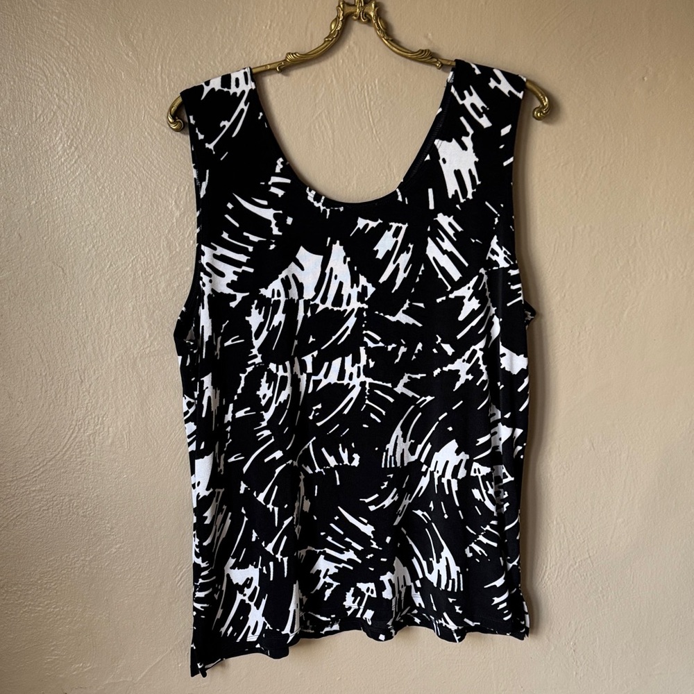 Chico's Travelers Printed Convertible Tank Size 16/18 - Picture 4 of 5